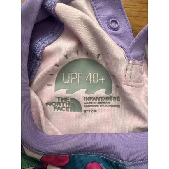 The North Face UPF 40+ Sun One-Piece Infants Baby Flashdry Size 6-12 Months - Picture 4 of 6